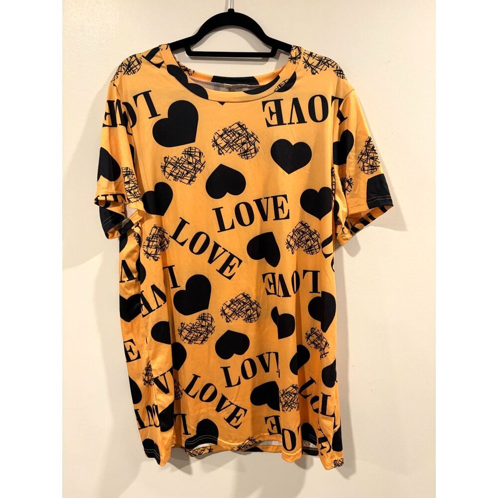 Women’s 1XL Love Heart Graphic Tunic Top Mustard Yellow Black Oversized